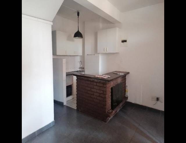 1 BEDROOM PROPERTY TO RENT IN ALBERTVILLE